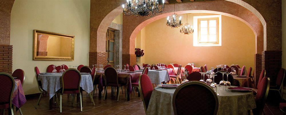 Hotel San Anton Abad Villafranca Montes De Oca Exterior foto